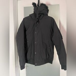 Levi's Men's Black Puffer Down Bomber Jacket